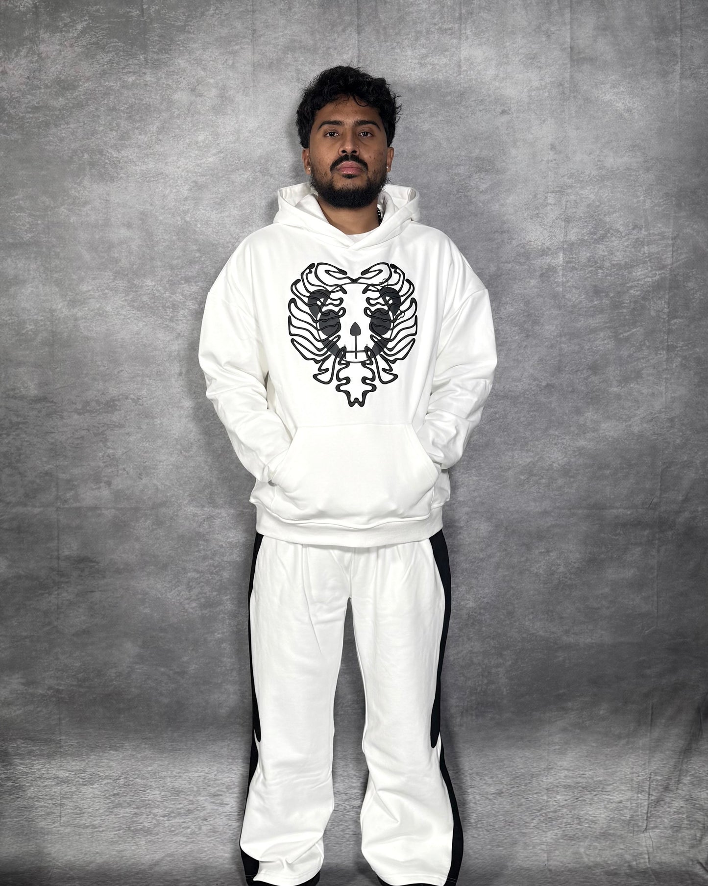 ETERNAL AFFECTION BONE HOODIE - WHITE