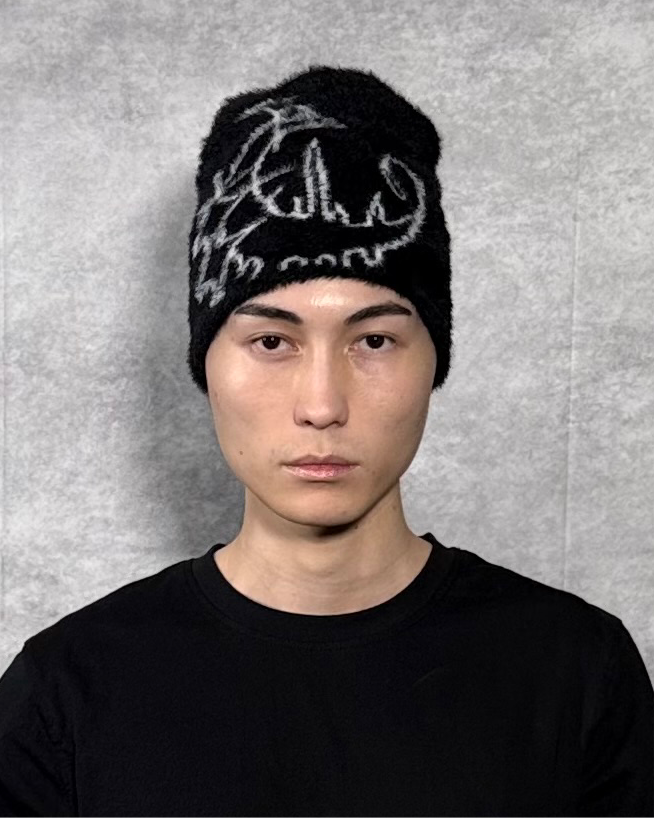 WHITE CRESCENT FUR BEANIE – Cursed little Creature