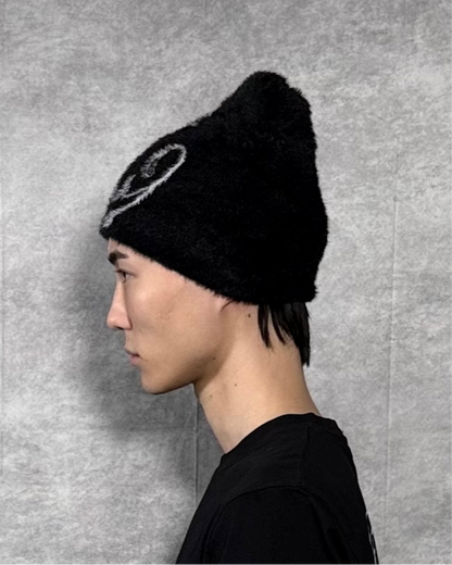 WHITE CRESCENT FUR BEANIE